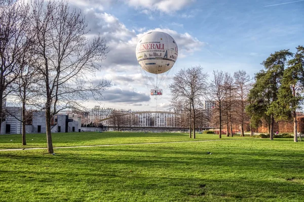 Balonun içinde Parc Andre Citroen - Paris, Fransa