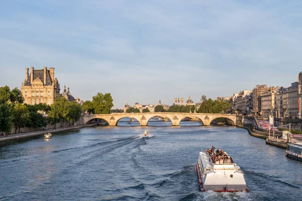 Pont Royal sulla Senna - Parigi, Francia — Foto Stock