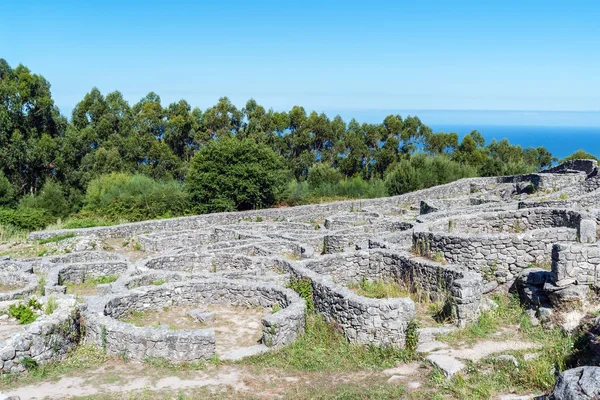 Ruínas da antiga aldeia celta em Santa Tecla - Galiza, Espanha — Fotografia de Stock