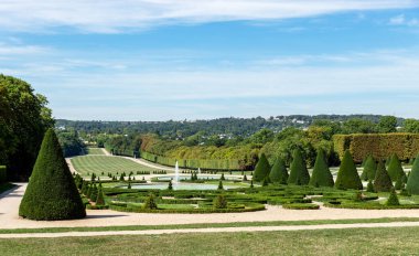 Parc de Sceaux'daki Plaine des 4 heykelleri - Hauts-de-Seine, Fransa