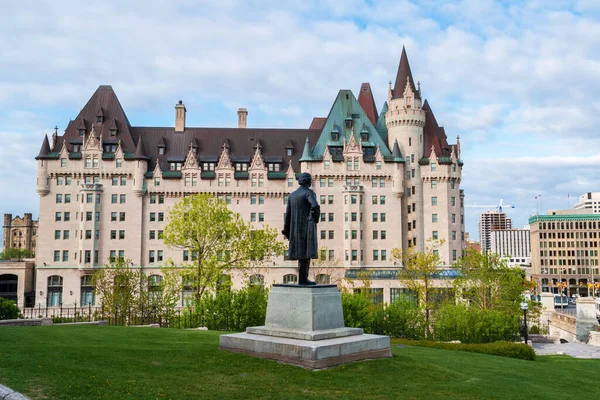 Fairmont Chateau Laurier at Ottawa - Ontario, Kanada — Zdjęcie stockowe