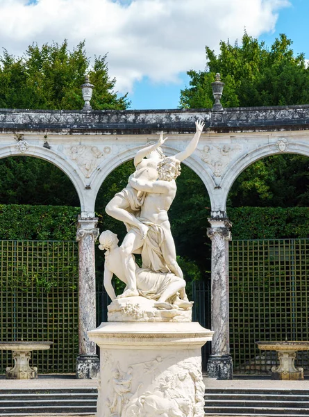 Versalles Francia Julio 2020 Estatua Mármol Secuestro Perséfone Por Plutón —  Fotos de Stock