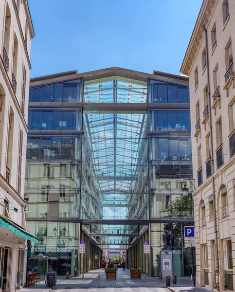 Paris França Agosto 2020 Fachada Edifício Vidro Praça Marche Saint — Fotografia de Stock