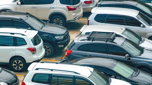 White Black Car Parked Concrete Parking Lot Shopping Mall Holiday — Stock Photo, Image