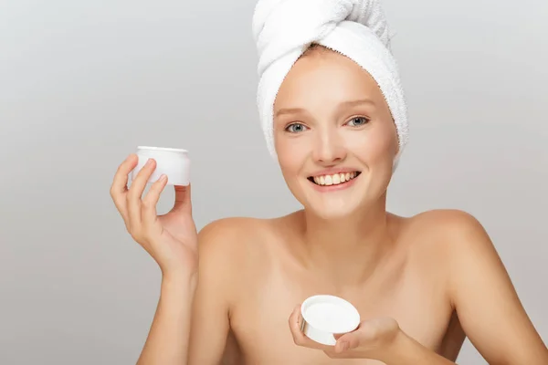 Portrait Young Smiling Woman Makeup White Towel Head Holding Face — Stock Photo, Image