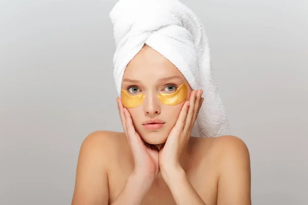 Portrait Young Woman White Towel Head Makeup Yellow Patches Eyes — Stock Photo, Image