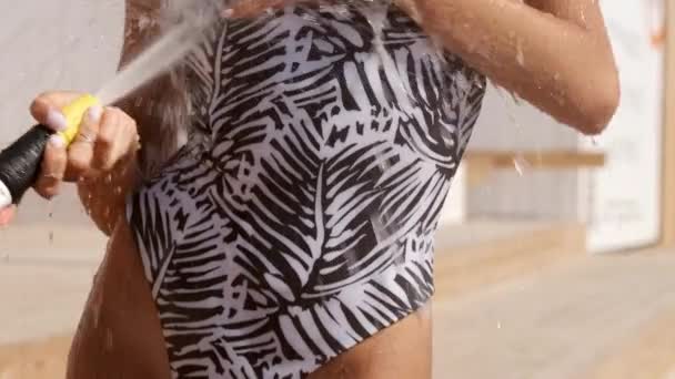 Close Tracking Shot Sexy Beautiful Brunette Girl Patterns Swimsuit Sensually — Stock Video