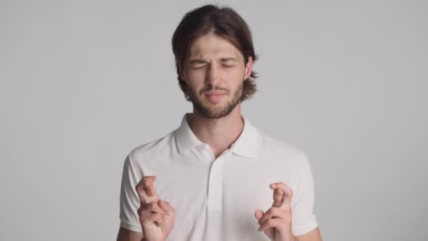 Young Attractive Bearded Man Crossed Fingers Showing Please Gesture Camera — Stock Video
