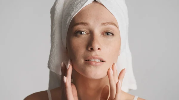 Close Girl Smooth Healthy Skin Towel Head Posing Camera White — Stock Photo, Image