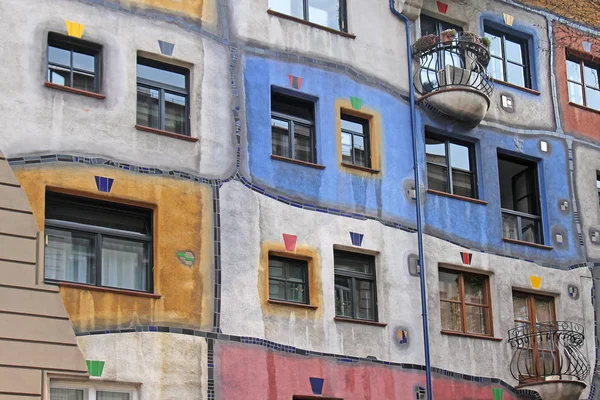 Bécs Ausztria 2015 Július Hundertwasser Ház Ház Homlokzata Híres Mérföldkő — Stock Fotó