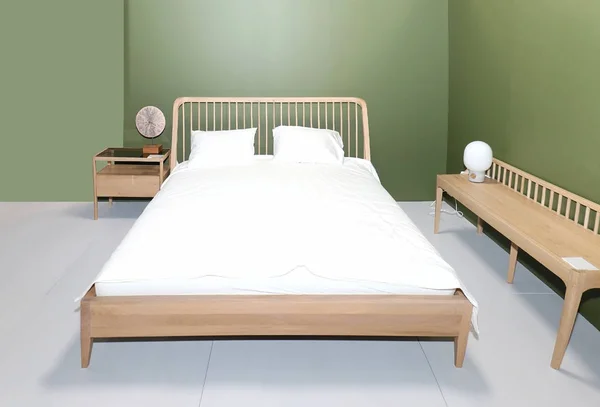 Gröna väggar retro sovrum — Stockfoto