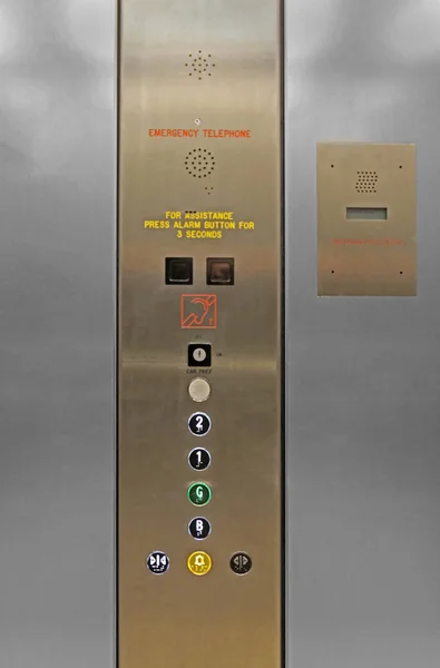 Asansör komuta panosu — Stok fotoğraf