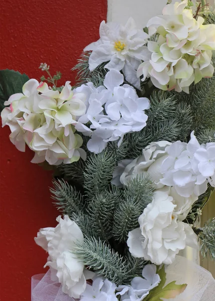White decorative flowers — Stock Photo, Image