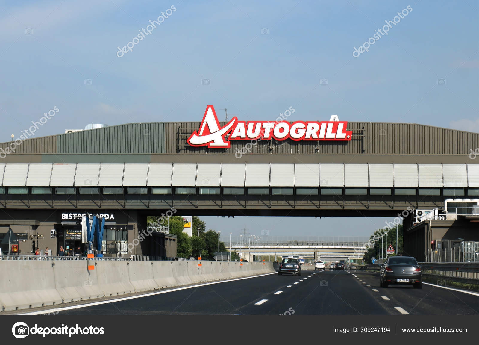 Cadena italiana restaurante Autogrill — Foto editorial de stock