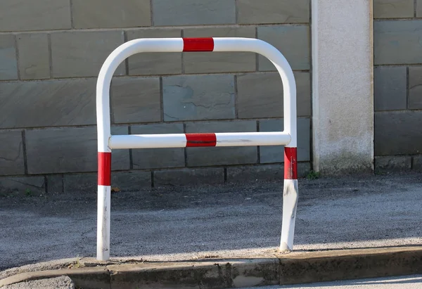 Fietsenstalling metalen bar — Stockfoto