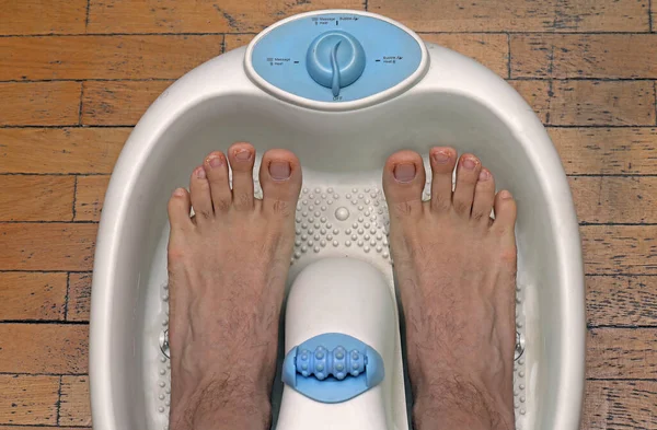Male Feet Plastic Pedicure Bathtub Getting Ready Treatment — Stock Photo, Image