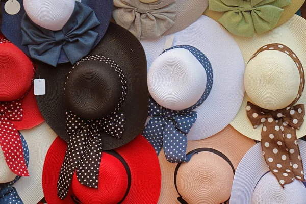 Красочная Мода Летние Шляпы Стиль Деталями Ленты — стоковое фото