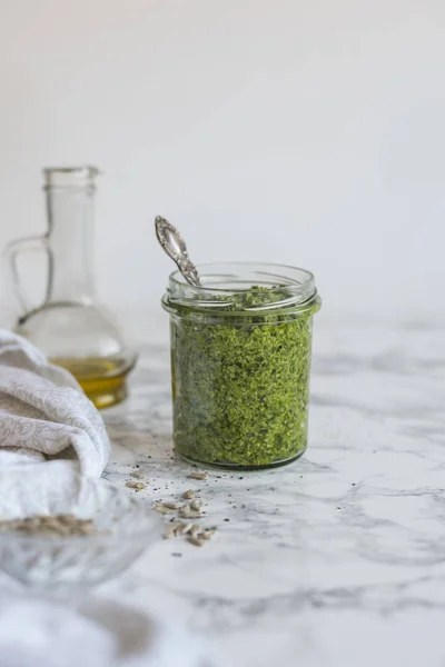 Pesto Casero Con Aceite Oliva — Foto de Stock