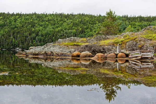 Klidné Pobřeží Newfoundlandu Labradoru Zamračený Den — Stock fotografie
