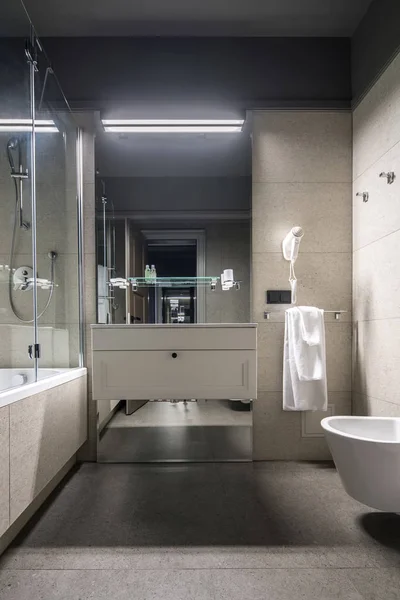 Stylish bathroom in hotel — Stock Photo, Image