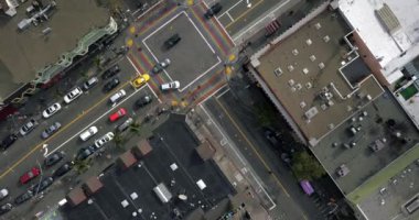 Gökkuşağı yaya geçidi ABD'de San Francisco Castro bölgesi