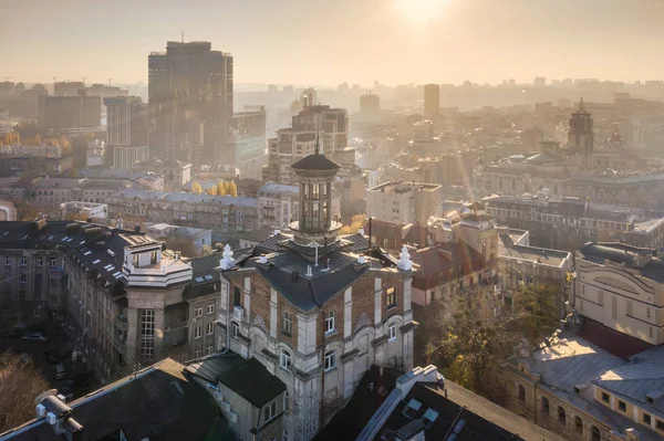 Городской пейзаж с высотными зданиями в Киеве в Украине — стоковое фото