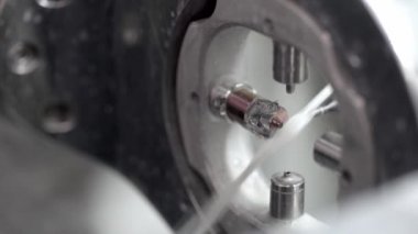 Diş freze sürecinde oyma, Closeup görünümü