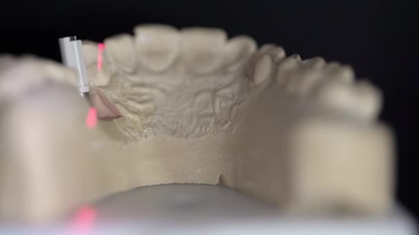 Visão de close-up no processo de digitalização em scanner 3D dental — Vídeo de Stock