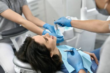 Diş Kliniği Pretty WOMANS diş tedavisi