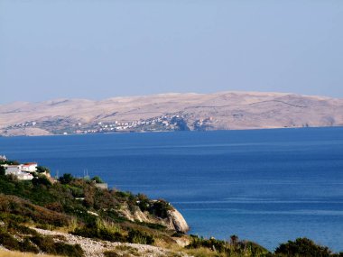 Kroatien 'deki Landschaft auf der Insel Pag
