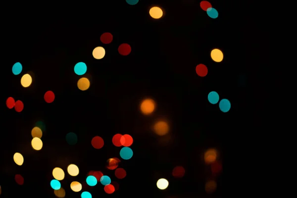 Piękny Bokeh Ciemnym Tle Świąteczne Oświetlenie Garland Ciemny Klucz Obraz — Zdjęcie stockowe