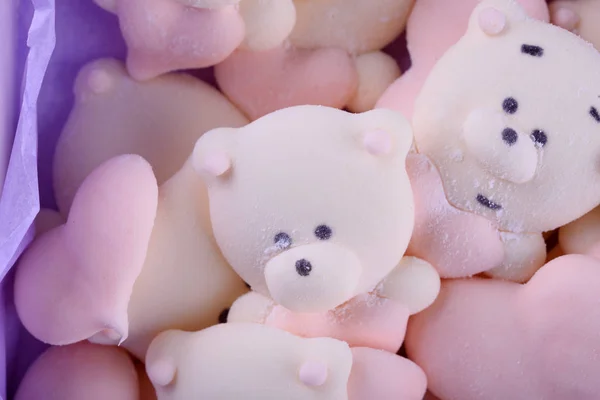 Delizioso Appetitoso Dolce Pikatny Marshmallows Nella Forma Orsi Con Cuore — Foto Stock
