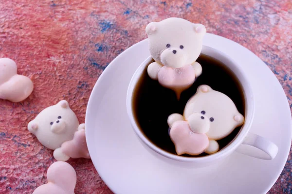 Läckra Aptitretande Pikatny Dessert Marshmallows Form Björnar Med Ett Hjärta — Stockfoto