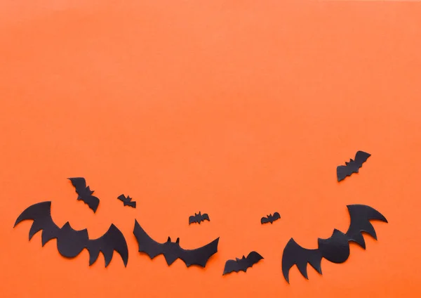 Halloween conten fiestas y decoraciones. Arte negro-naranja fondo — Foto de Stock