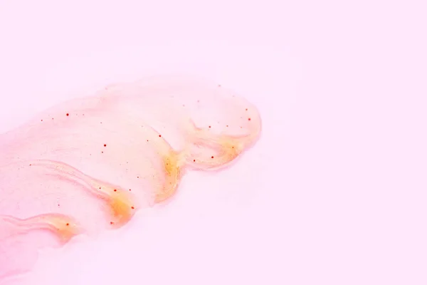 Прозрачная Маска Лица Частицами Природных Компонентов Гелевая Маска Розовом Фоне — стоковое фото