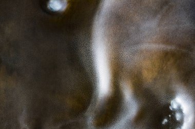 arka plan büyük çizikler ile renkli bakır metal 