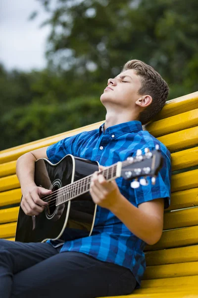 Young Sad Guy Acoustic Guitar — Stock Photo, Image