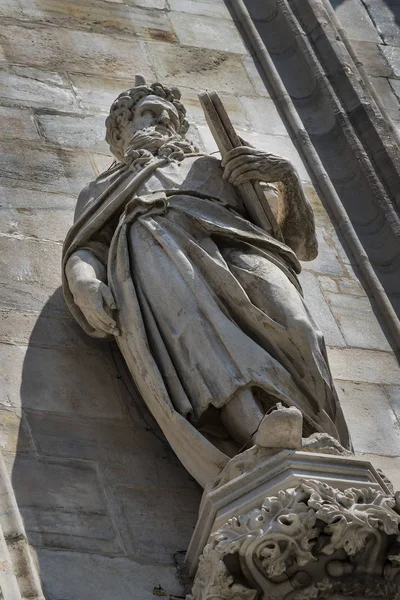 Giugno 2018 Milano Italia Sculture Santi Martiri Che Decorano Duomo — Foto Stock