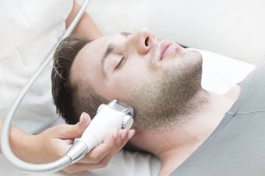 erkek klinik lipomassage süren olduğunu 