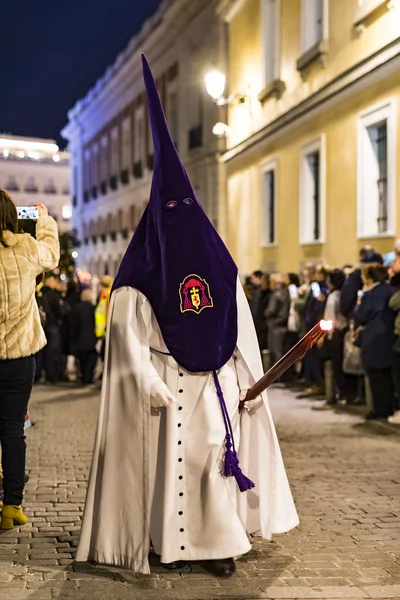 西班牙马德里 2018年3月 宗教天主教命令的传统职业在圣周期间罪人路线在马德里的街道 — 图库照片
