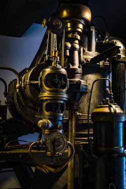 Milan, İtalya - 6 Haziran 2018: Leonardo Da Vinci departmanı sonra teknolojik Teknik Müzesi adında, eexposition ağır sanayi ve makine bina için ayrılmıştır.