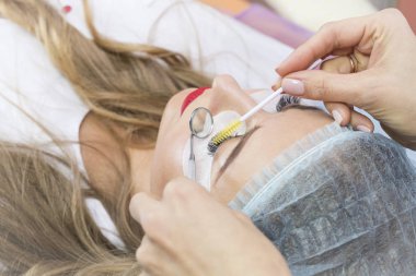 Kadın kirpik uzatma, kirpik Laminasyon için yordam 