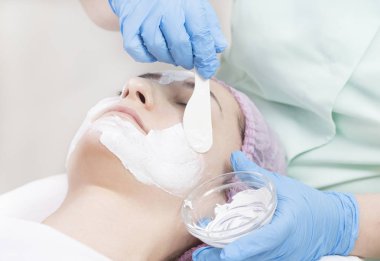 İşlem kozmetik maskesi masaj ve Cilt Bakımı Güzellik Salonu 