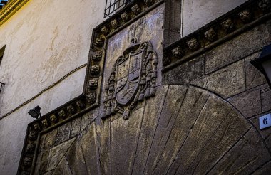 Barcelona, İspanya - 13 Ocak 2018: mimari karmaşık Poble Espanyol ülkenin geleneksel mimarisinin. Barselona'da düzenlenen bir uluslararası sergi için 1929 yılında oluşturulan. 