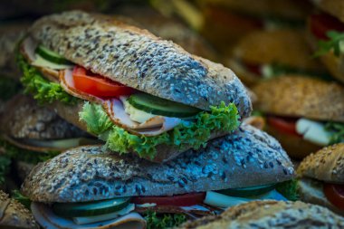 Arka plan sandviç sebze ve peynir, closeup ile vurdu.