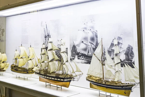 Münih, Almanya - 26 Kasım 2018: Alman Müzesi Bilim ve teknoloji başarı gemi inşa tarihi ve Deniz Bilimleri gelişimi sunar. 