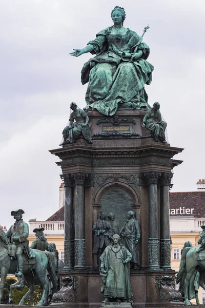 Pomnik Maria Theresa Wiedniu Placu Pobliżu Muzeum Historii Naturalnej — Zdjęcie stockowe