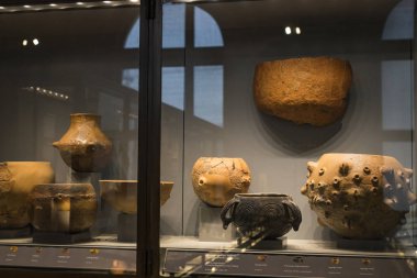 3 Eylül 2018, Viyana, Avusturya: Doğal Tarih Müzesi oluşturur geliştirme insanlık ev eşyaları ve lüks.