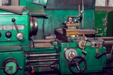 Metal işleme makineleri mekanizmaları çalışma yakın çekim vurdu 