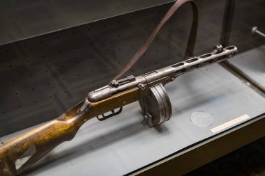 Kiev, Ukrayna 15 Mart 2019: Nesneleri ve bellek ve İkinci Dünya Savaşı tarihi anıt olarak sergi.